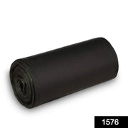 Heavy-duty black garbage bags, 30 x 50 inch, designed for strength.