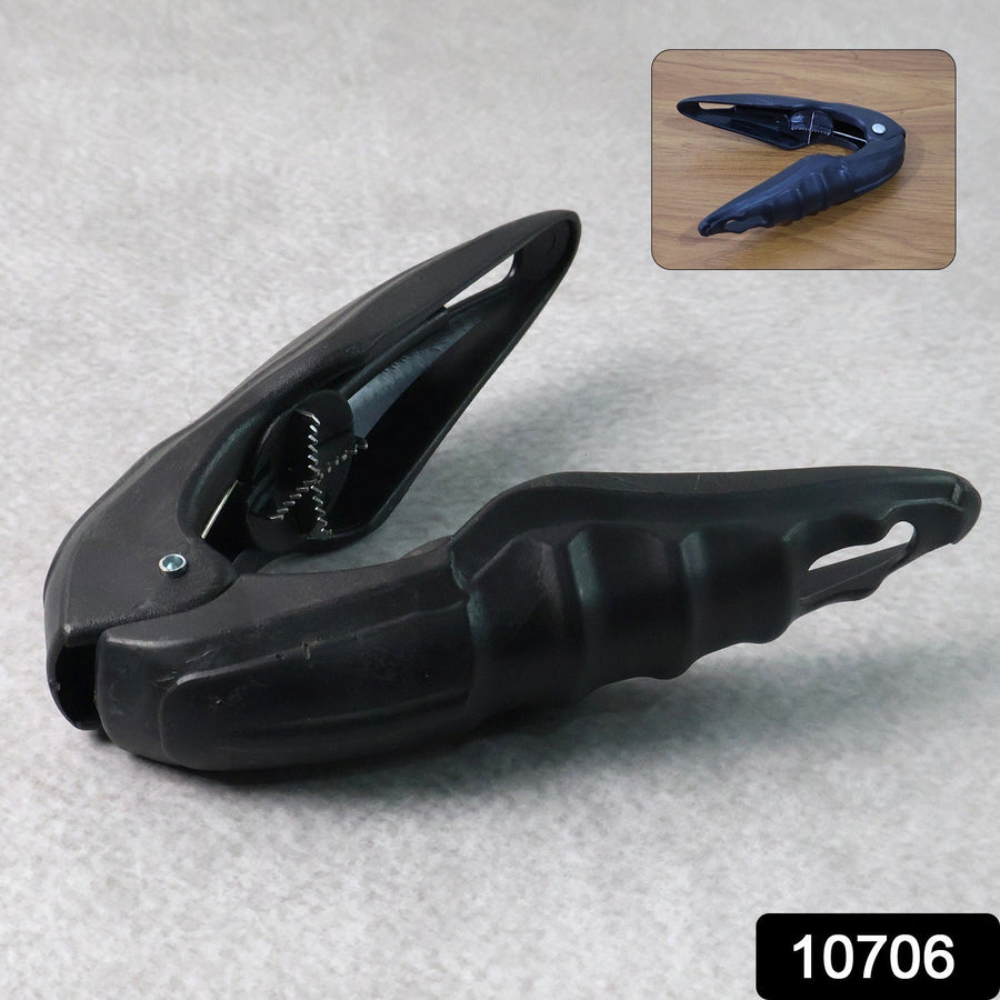 Nut & Seafood Cracker Tool – Heavy Duty Strong Grip